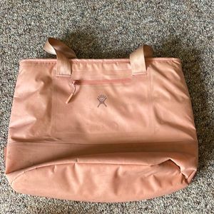 Insulated Hydroflask Cooler